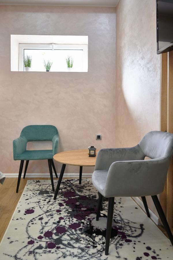 Vanimi Lux Apartmani Kikinda Εξωτερικό φωτογραφία