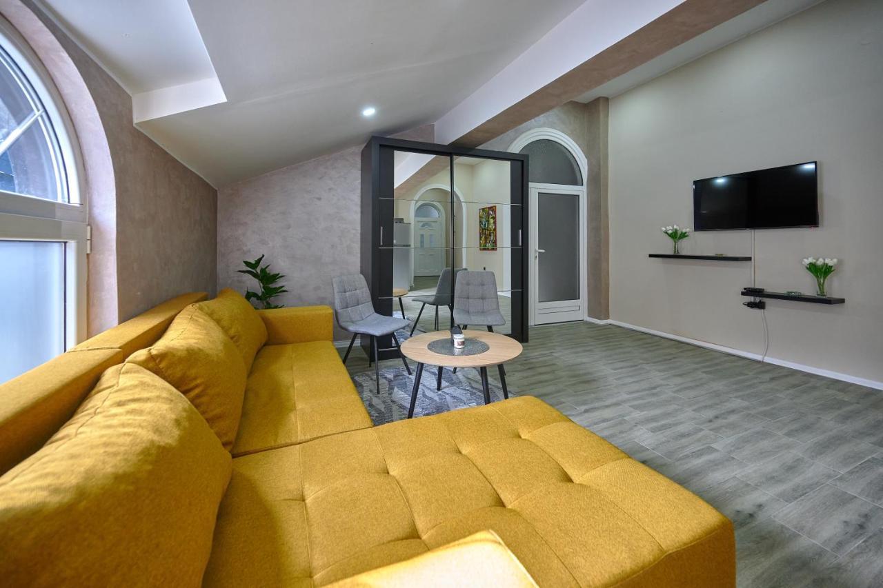 Vanimi Lux Apartmani Kikinda Εξωτερικό φωτογραφία