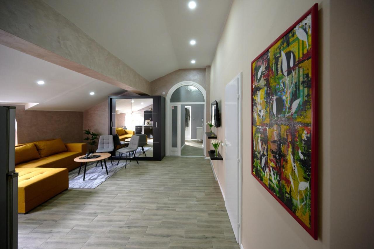 Vanimi Lux Apartmani Kikinda Εξωτερικό φωτογραφία